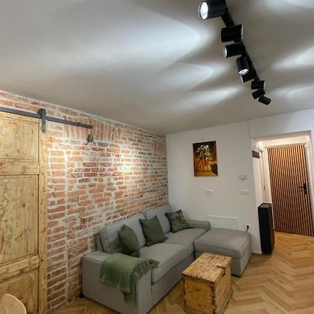 Gg Art Apartments III Любляна Екстер'єр фото